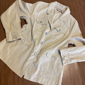 Chicos khaki Like New Jacket Sz 0 Small